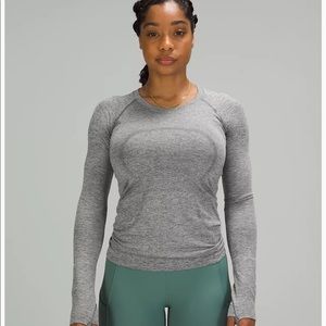 Lululemon long sleeve top